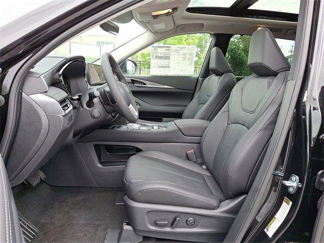 2025 INFINITI QX60 Vehicle Photo in Willow Grove, PA 19090