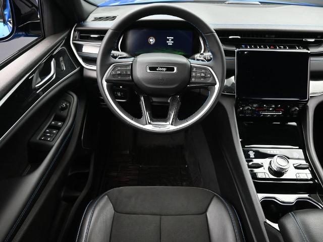 2023 Jeep Grand Cherokee 4xe Vehicle Photo in Cedar Rapids, IA 52402