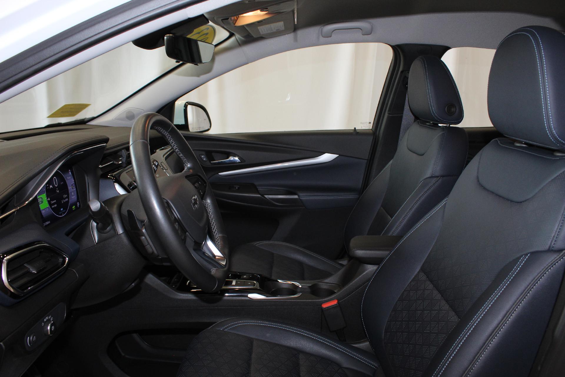 2023 Chevrolet Bolt EUV Vehicle Photo in NORTHAMPTON, MA 01060-1120