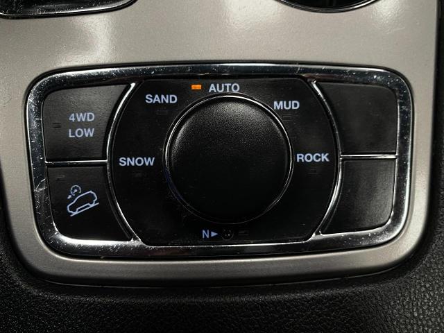 2020 Jeep Grand Cherokee Vehicle Photo in Appleton, WI 54913