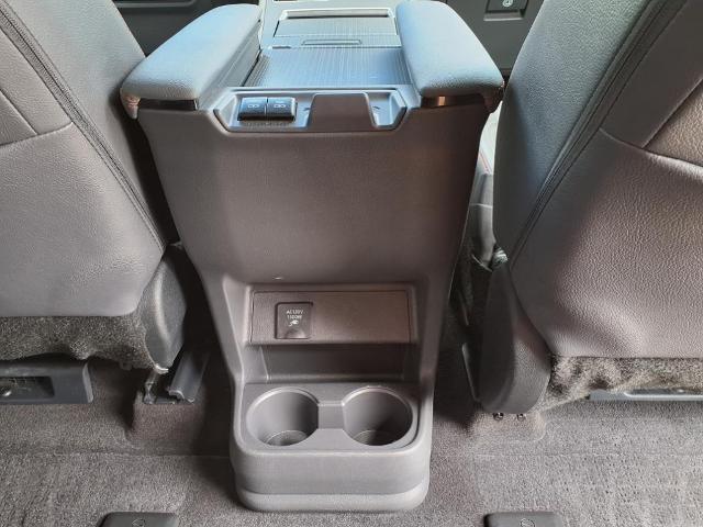 2024 Toyota Sienna Vehicle Photo in Tampa, FL 33612