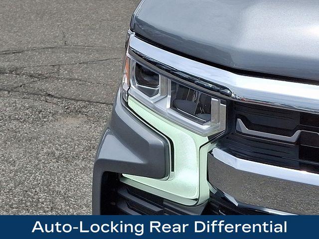 2025 Chevrolet Silverado 1500 Vehicle Photo in DANBURY, CT 06810-5034