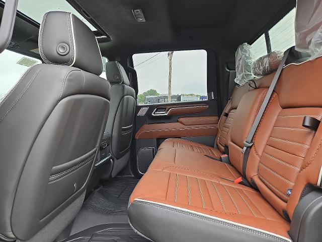 2025 GMC Sierra 2500 HD Vehicle Photo in TREVOSE, PA 19053-4984