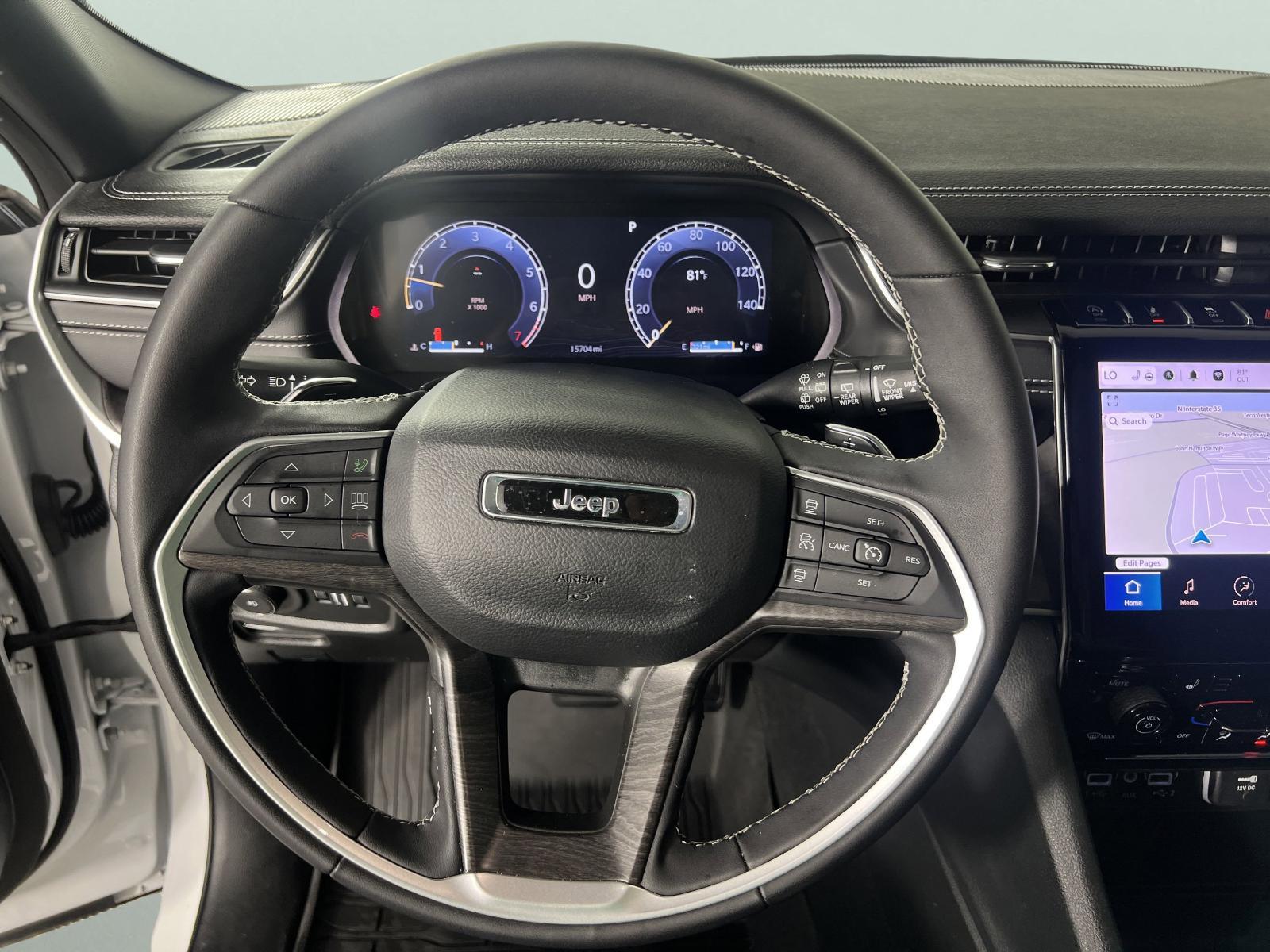 2024 Jeep Grand Cherokee L Vehicle Photo in GEORGETOWN, TX 78626-7508