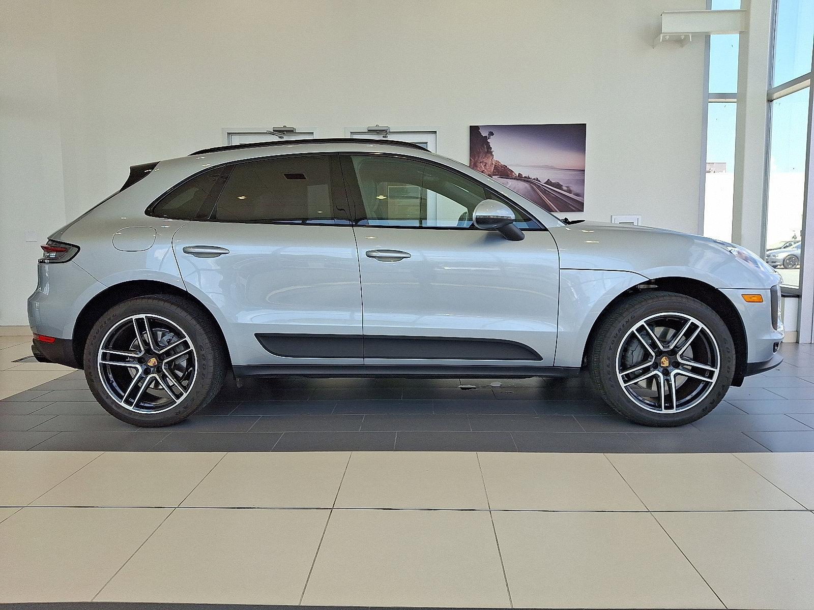 2020 Porsche Macan Vehicle Photo in Lancaster, PA 17601