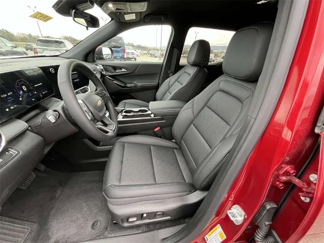 2025 Chevrolet Equinox Vehicle Photo in ALCOA, TN 37701-3235