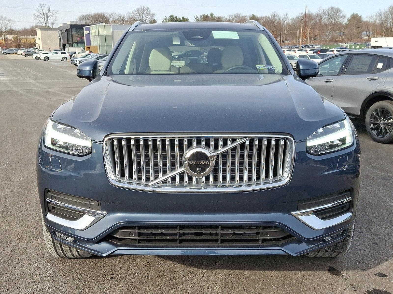 2025 Volvo XC90 Vehicle Photo in Trevose, PA 19053