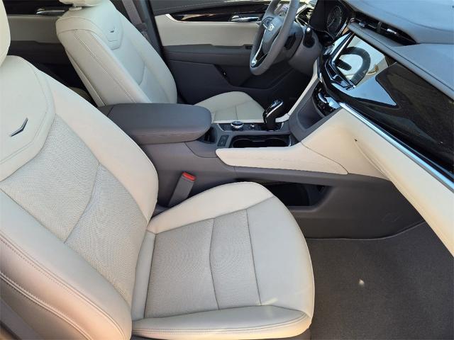 2025 Cadillac XT6 Vehicle Photo in Oklahoma City, OK 73114