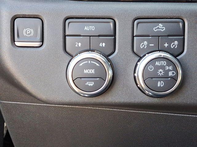 2024 GMC Sierra 1500 Vehicle Photo in WATERTOWN, CT 06795-3318