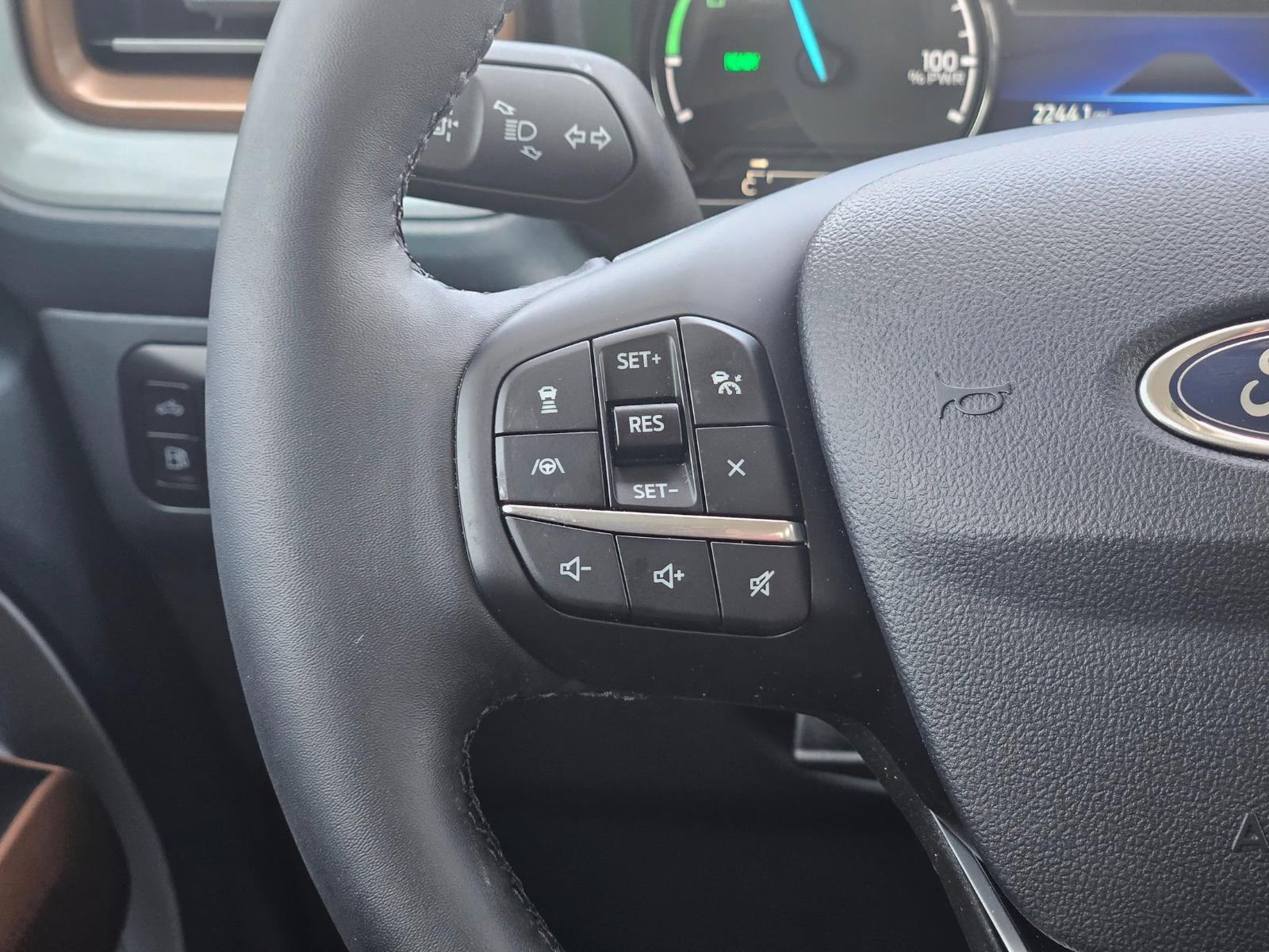 2024 Ford Maverick Vehicle Photo in Seguin, TX 78155