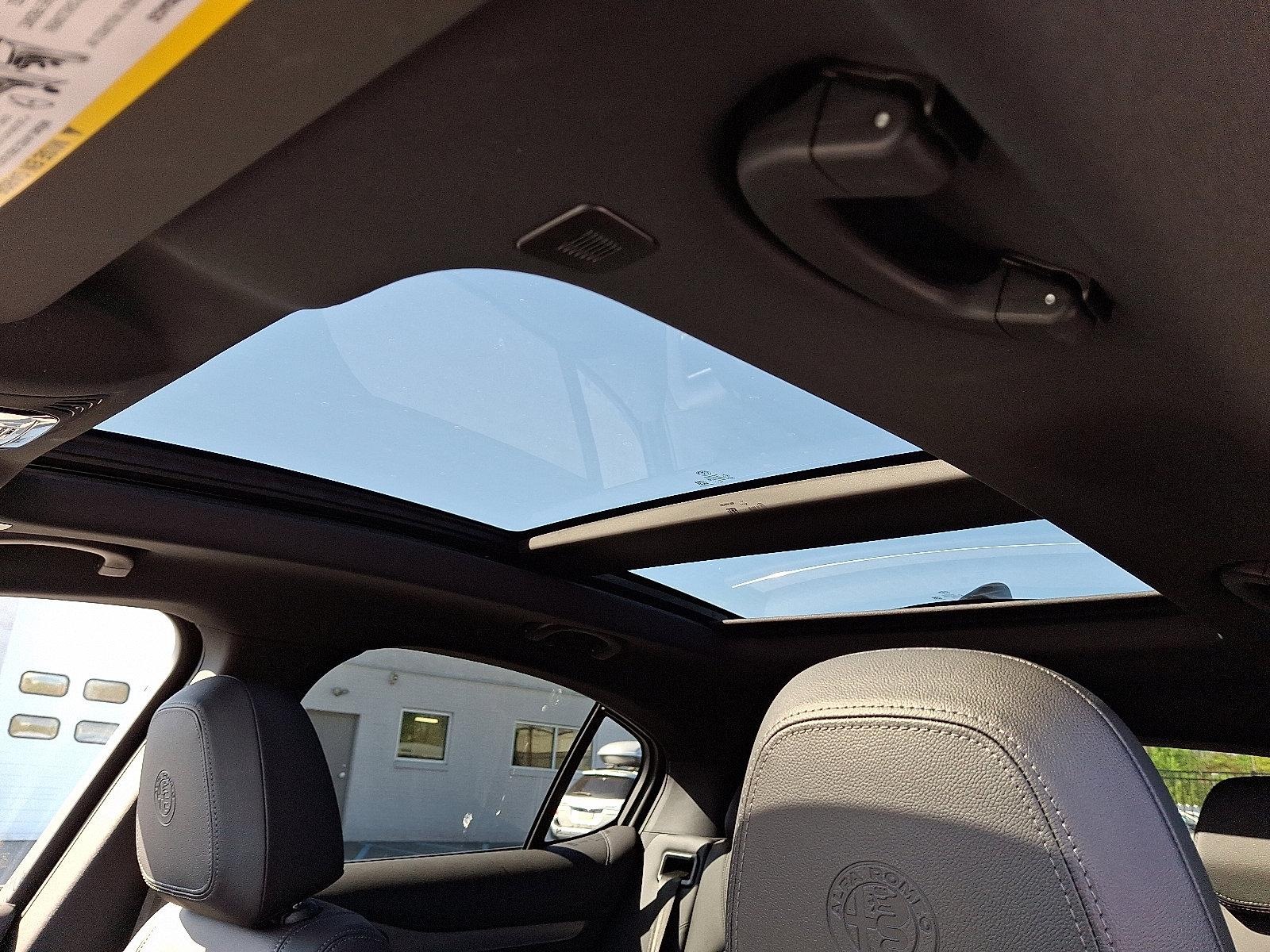 2025 Alfa Romeo Stelvio Vehicle Photo in Willow Grove, PA 19090