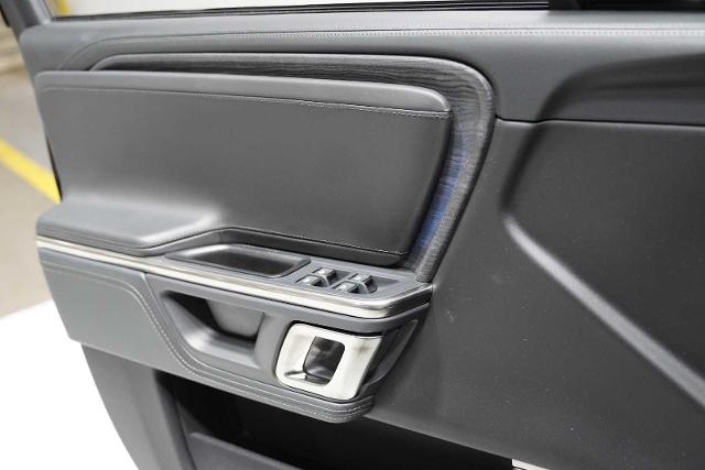 2023 Rivian R1S Vehicle Photo in GRAPEVINE, TX 76051