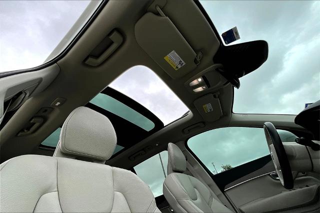 2023 Volvo XC90 Vehicle Photo in Grapevine, TX 76051