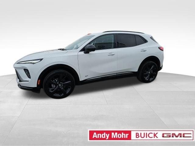 2025 Buick Envision Vehicle Photo in Fishers, IN 46038