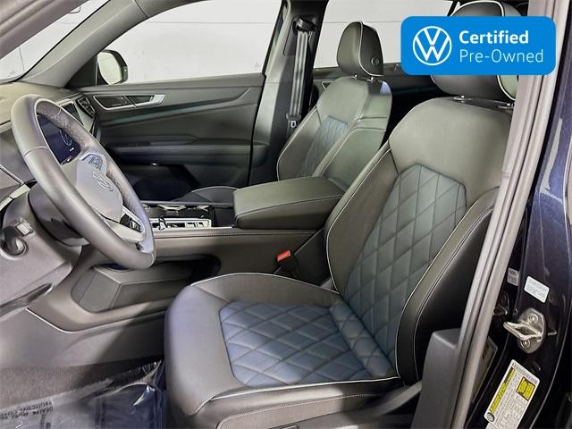 2024 Volkswagen Atlas Cross Sport Vehicle Photo in Puyallup, WA 98371