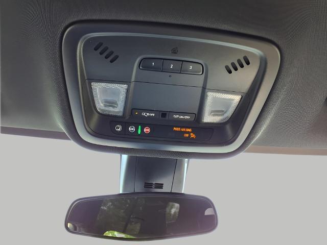 2022 Chevrolet Traverse Vehicle Photo in Oshkosh, WI 54904