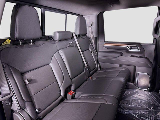 2025 GMC Sierra 2500 HD Vehicle Photo in PUYALLUP, WA 98371-4149