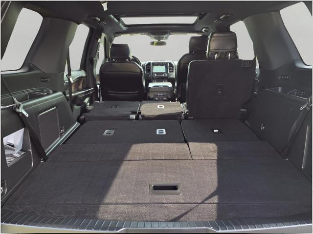 2018 Ford Expedition Vehicle Photo in Oshkosh, WI 54904