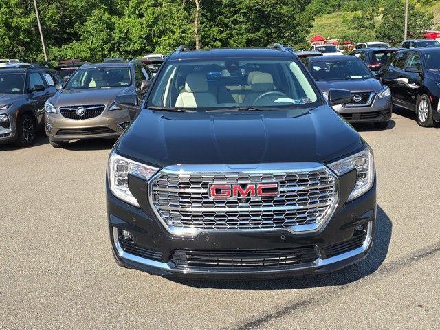 2024 GMC Terrain Vehicle Photo in Pleasant Hills, PA 15236