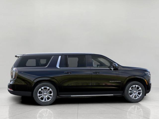 2025 Chevrolet Suburban Vehicle Photo in APPLETON, WI 54914-4656