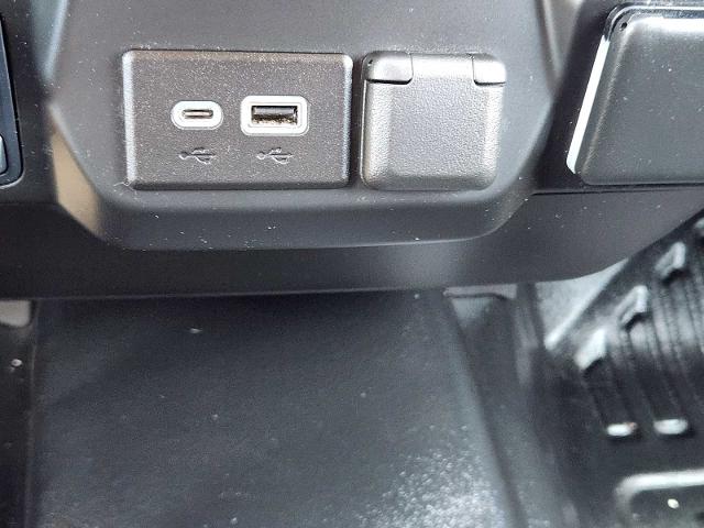 2023 GMC Sierra 1500 Vehicle Photo in DENTON, TX 76210-9321