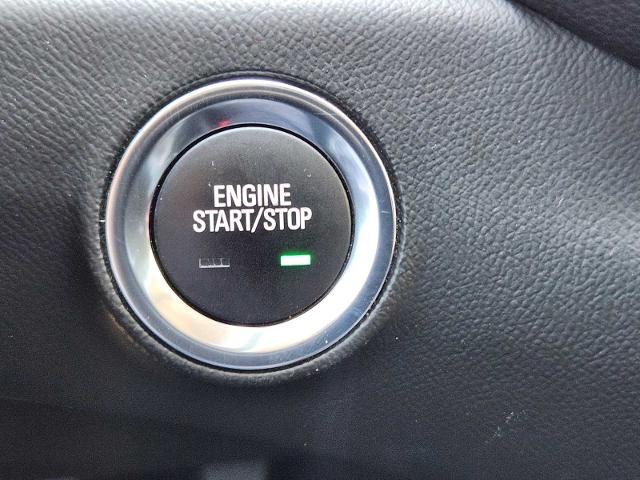 2022 GMC Terrain Vehicle Photo in DENTON, TX 76210-9321