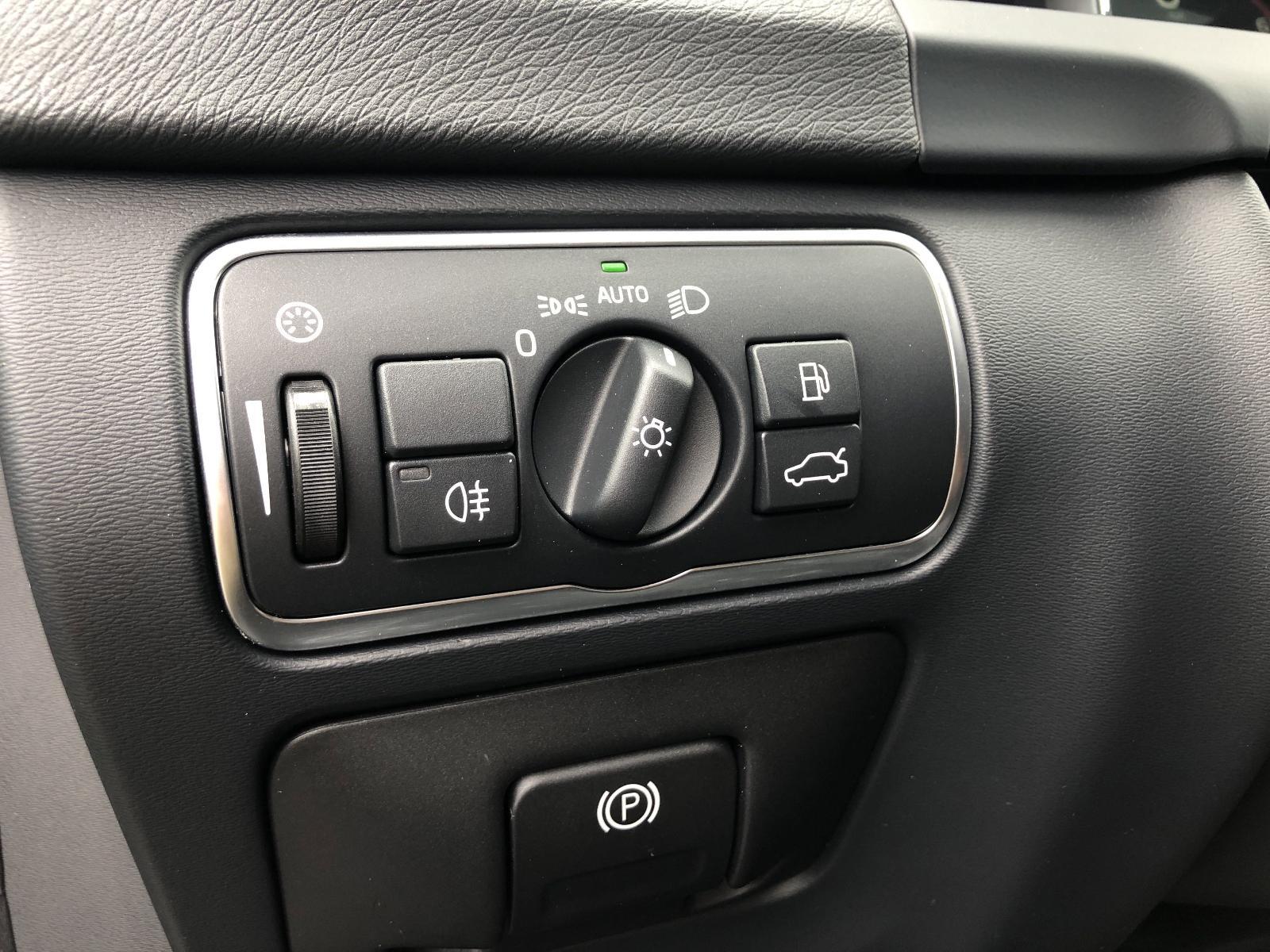 2017 Volvo V60 Cross Country Vehicle Photo in Mechanicsburg, PA 17050