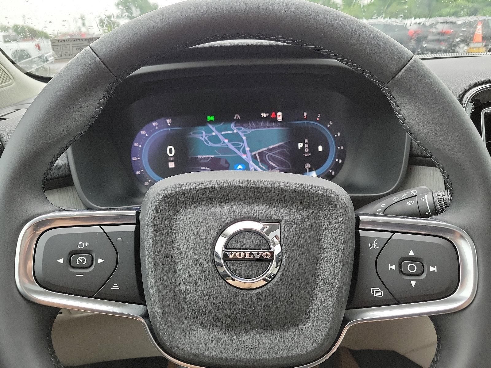 2025 Volvo XC40 Vehicle Photo in Trevose, PA 19053