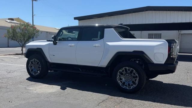 2025 GMC HUMMER EV Pickup Vehicle Photo in TURLOCK, CA 95380-4918