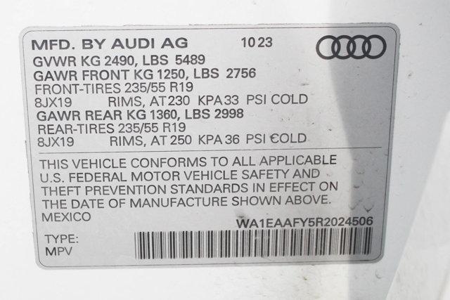 2024 Audi Q5 Vehicle Photo in HOUSTON, TX 77090