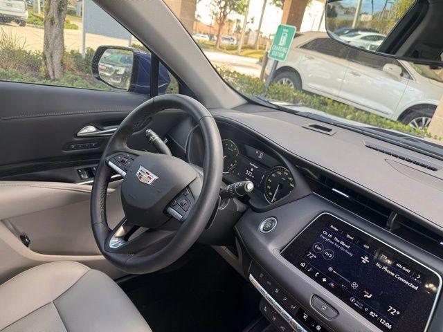 2022 Cadillac XT4 Vehicle Photo in DELRAY BEACH, FL 33483-3294