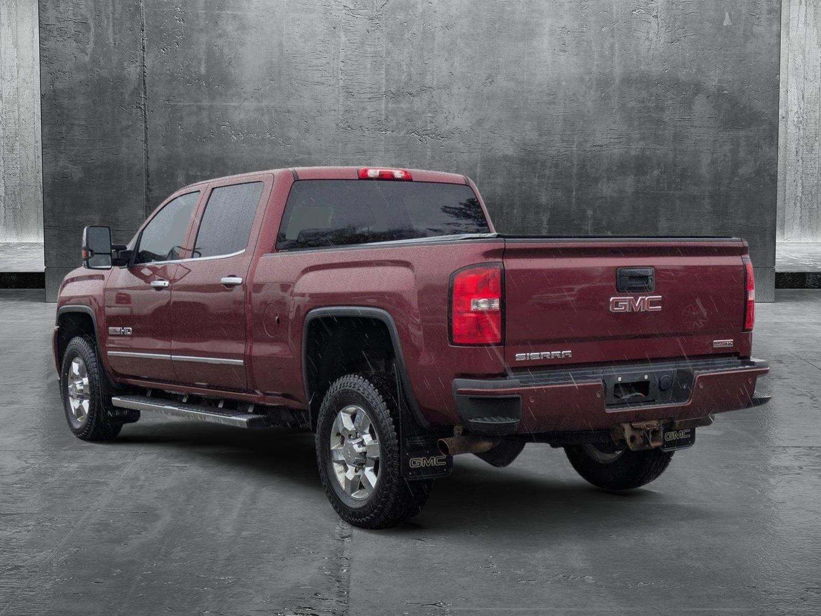 2015 GMC Sierra 2500HD available WiFi Vehicle Photo in Spokane Valley, WA 99212