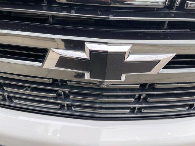 2022 Chevrolet Suburban Vehicle Photo in SALT LAKE CITY, UT 84119-3321