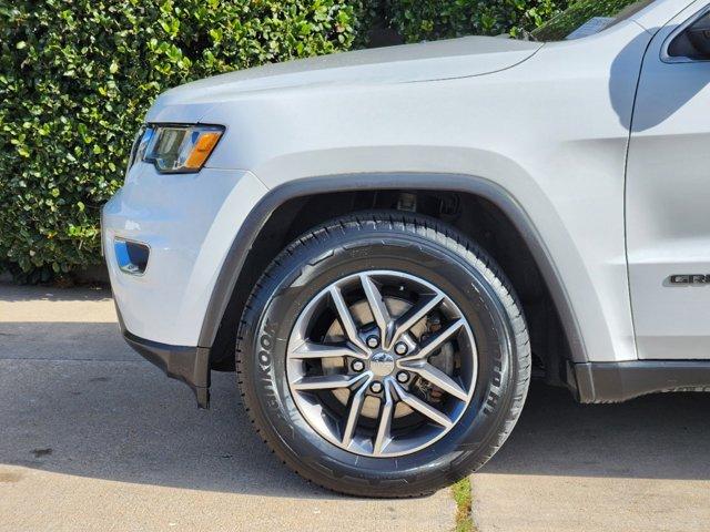 2017 Jeep Grand Cherokee Vehicle Photo in DALLAS, TX 75209