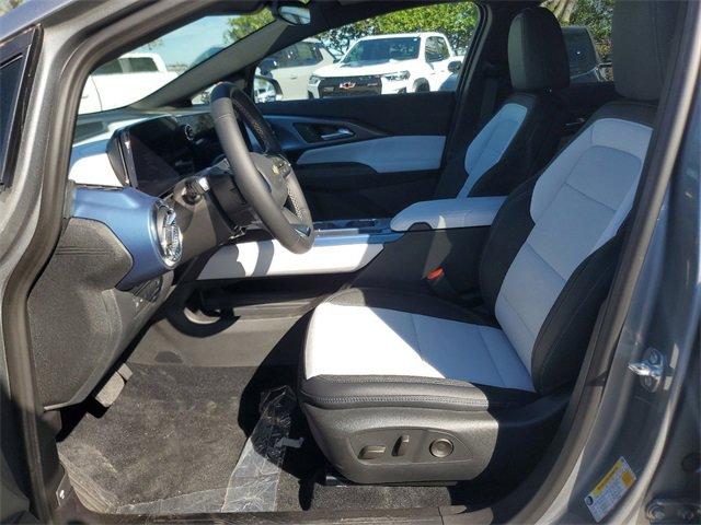 2025 Chevrolet Equinox EV Vehicle Photo in SUNRISE, FL 33323-3202