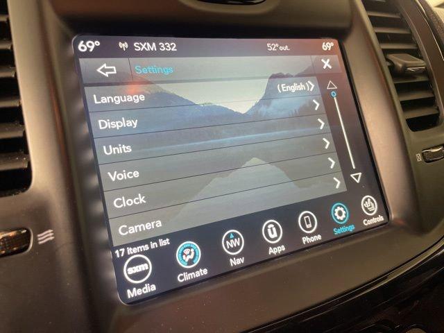 2022 Chrysler 300 Vehicle Photo in PHOENIX, AZ 85014-3381