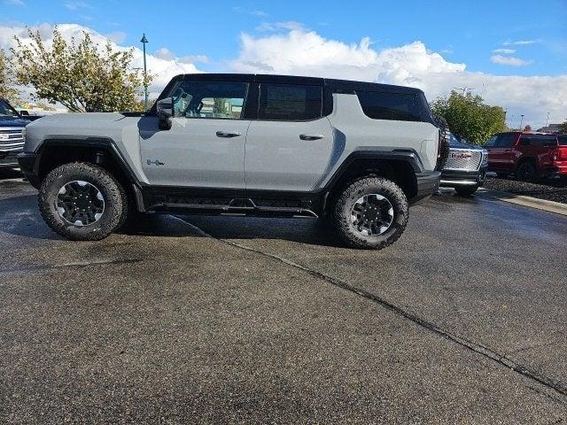 2025 GMC HUMMER EV SUV Vehicle Photo in Fishers, IN 46038