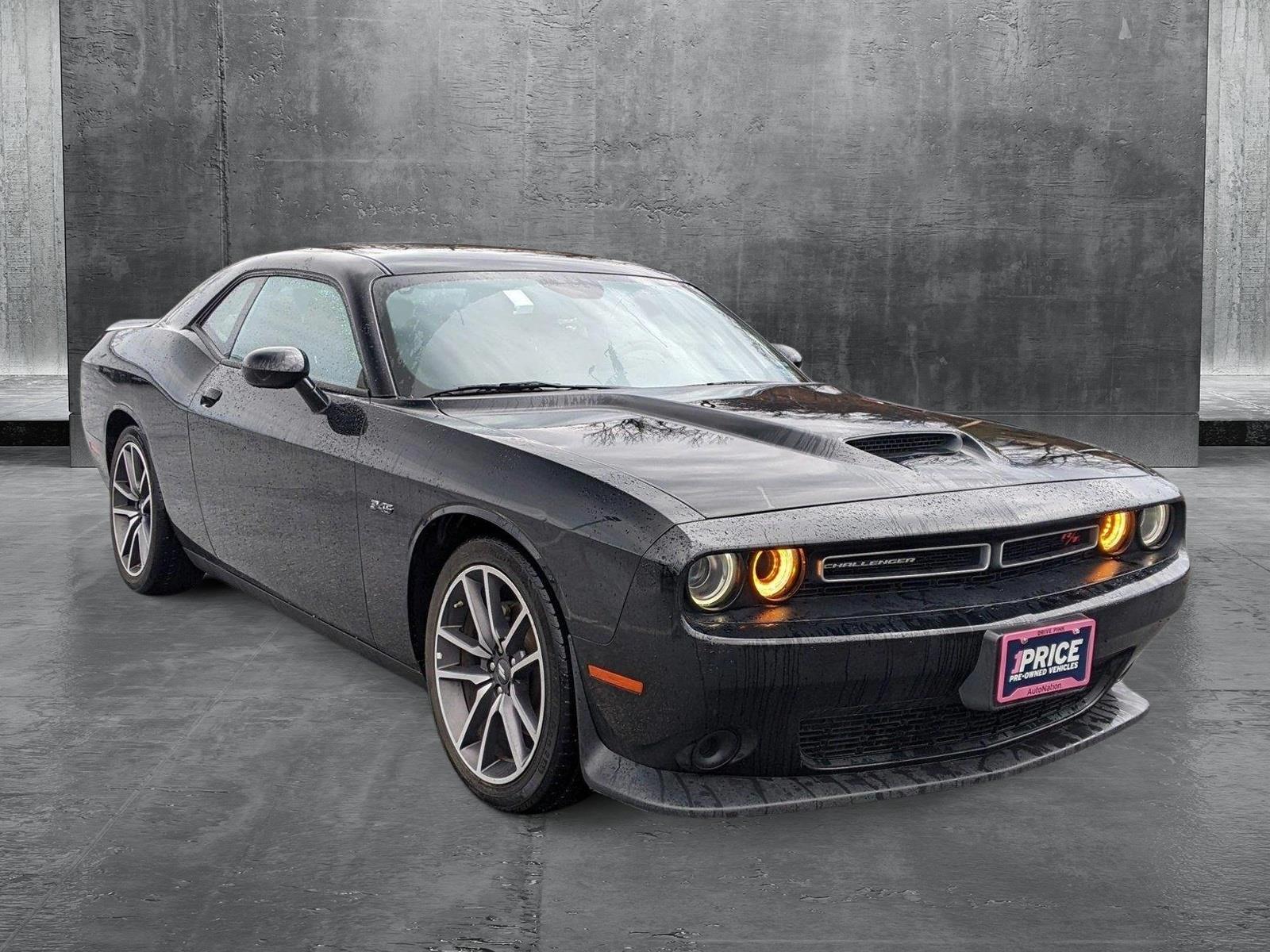 2023 Dodge Challenger Vehicle Photo in TIMONIUM, MD 21093-2300