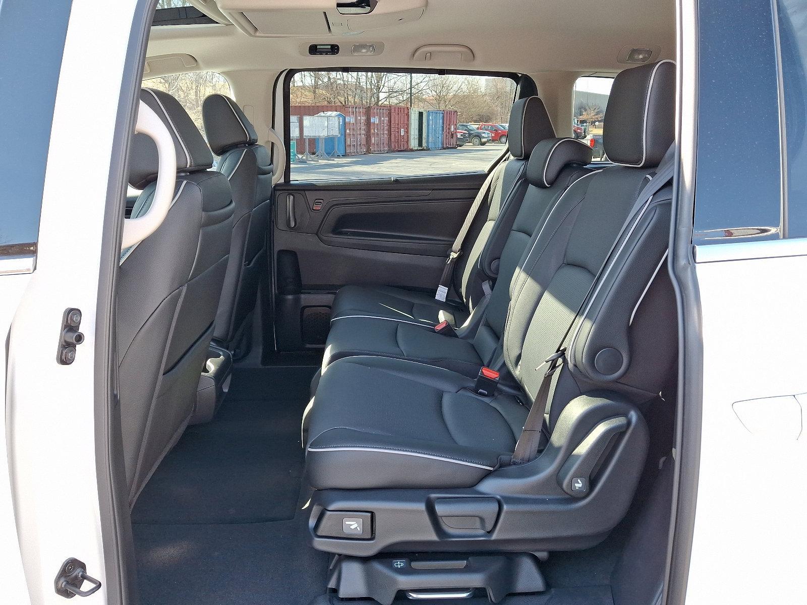 2025 Honda Odyssey Vehicle Photo in Harrisburg, PA 17111