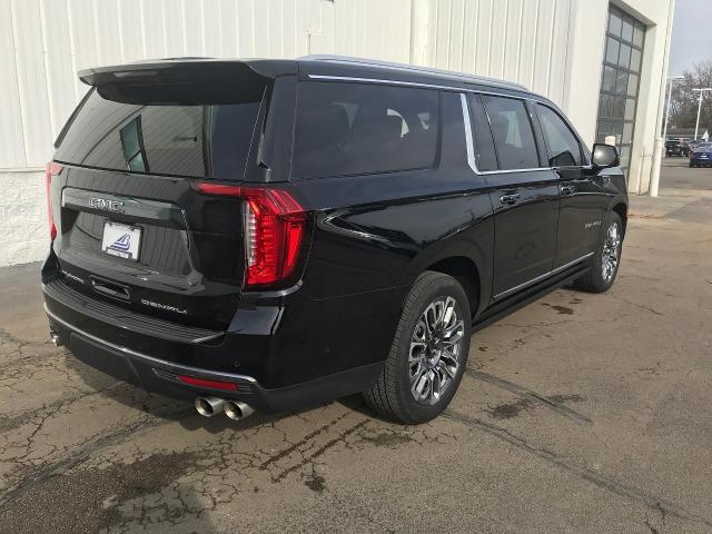 2023 GMC Yukon XL Vehicle Photo in GREEN BAY, WI 54303-3330