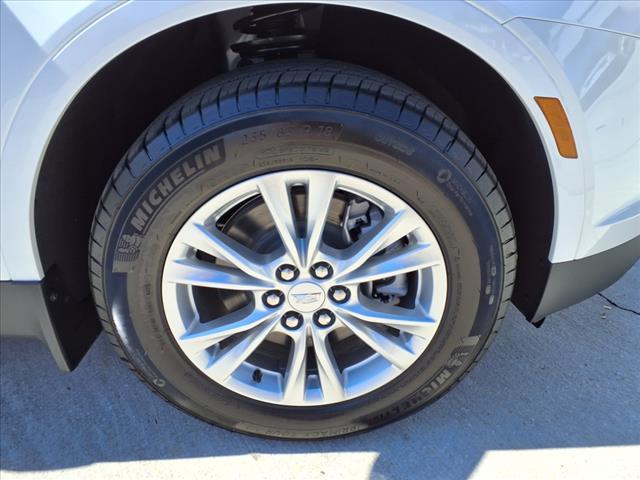 2025 Cadillac XT5 Vehicle Photo in TAMPA, FL 33612-3404