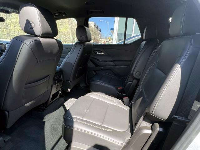 2022 Chevrolet Traverse Vehicle Photo in Roslyn, NY 11576