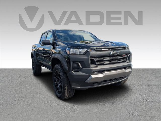 2025 Chevrolet Colorado Vehicle Photo in BRUNSWICK, GA 31525-1881