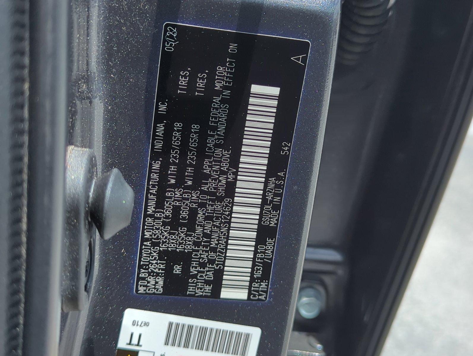2022 Toyota Highlander Vehicle Photo in Ft. Myers, FL 33907