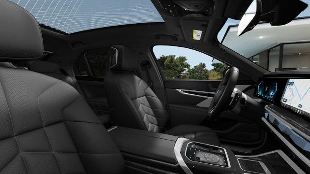 2025 BMW 750e xDrive Vehicle Photo in GRAPEVINE, TX 76051