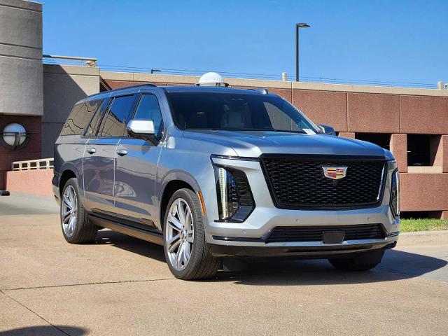 2025 Cadillac Escalade ESV Vehicle Photo in PLANO, TX 75024