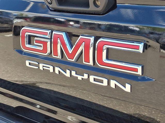 2023 GMC Canyon Vehicle Photo in DANBURY, CT 06810-5034