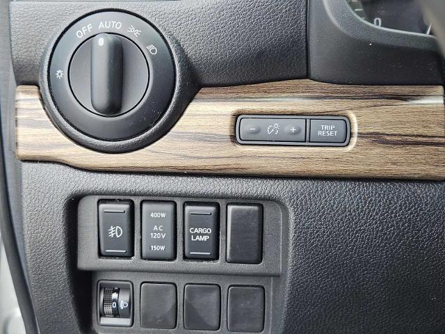 2017 Nissan Titan Vehicle Photo in AUSTIN, TX 78717