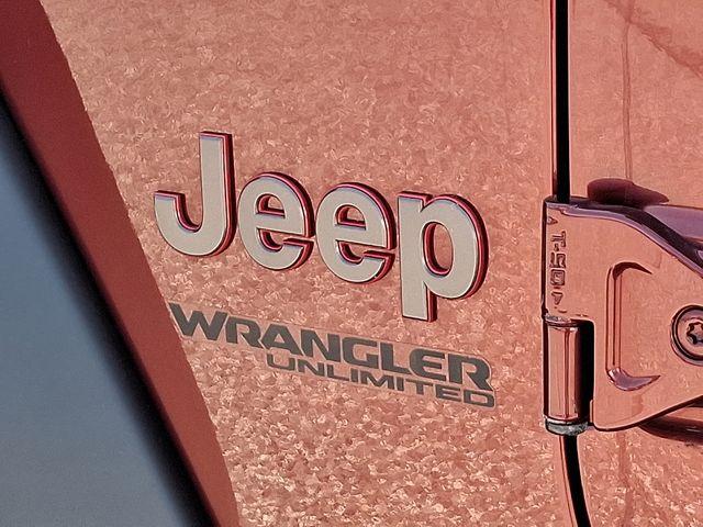 2021 Jeep Wrangler Unlimited Vehicle Photo in DANBURY, CT 06810-5034