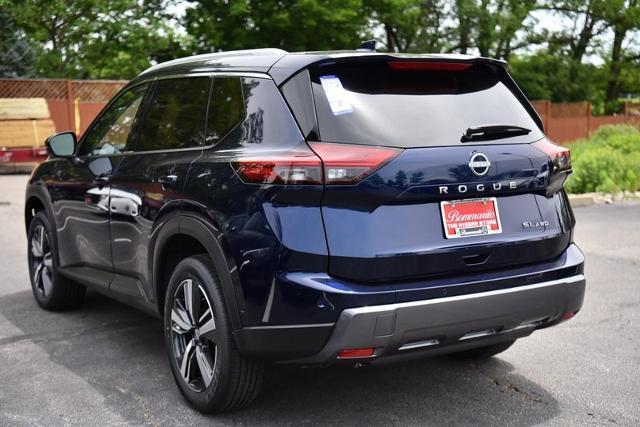 2025 Nissan Rogue Vehicle Photo in Ballwin, MO 63011